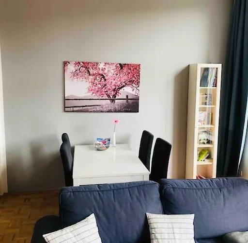 77 Qm Fewo Schlosspark Residenz Innenstadt Schwimmbad Hotel Schwerin (Mecklenburg-Vorpommern)