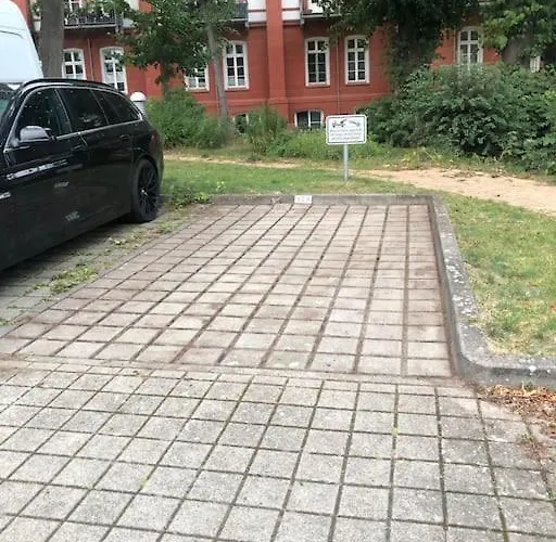 77 Qm Fewo Schlosspark Residenz Innenstadt Schwimmbad * Schwerin (Mecklenburg-Vorpommern)