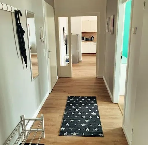 Hotel 77 Qm Fewo Schlosspark Residenz Innenstadt Schwimmbad *