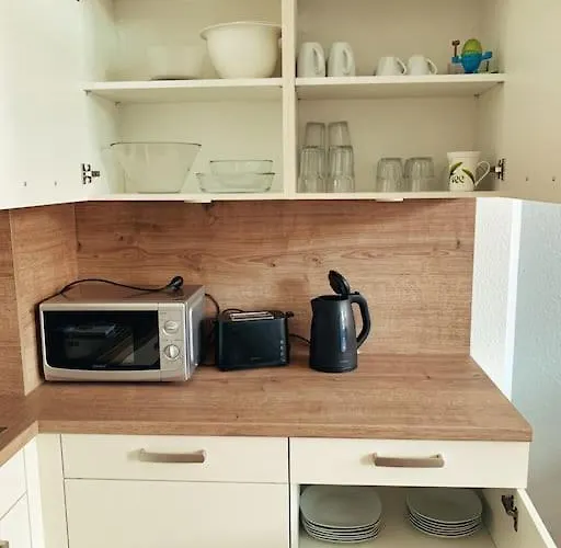 77 Qm Fewo Schlosspark Residenz Innenstadt Schwimmbad * Schwerin (Mecklenburg-Vorpommern)