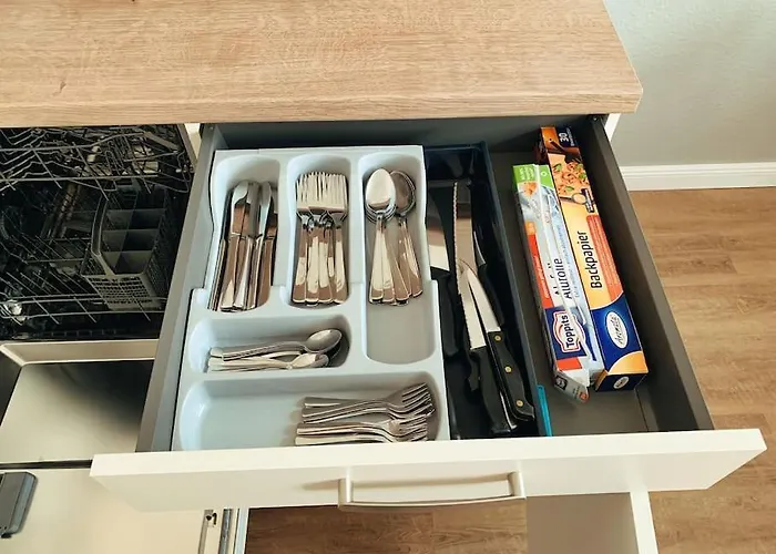 77 Qm Fewo Schlosspark Residenz Innenstadt Schwimmbad