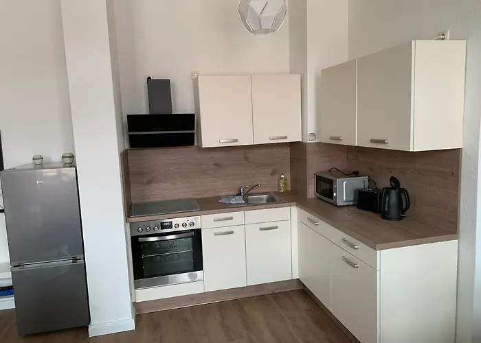 77 Qm Fewo Schlosspark Residenz Innenstadt Schwimmbad *