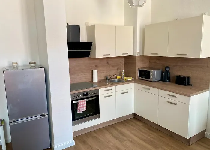 Hotel 77 Qm Fewo Schlosspark Residenz Innenstadt Schwimmbad *