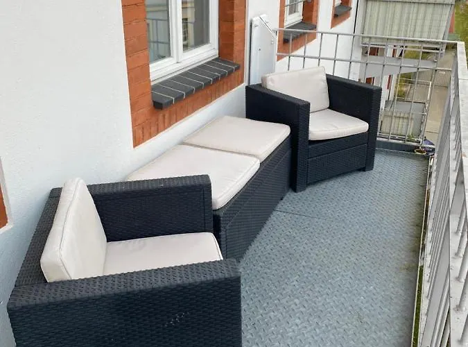 77 Qm Fewo Schlosspark Residenz Innenstadt Schwimmbad Hotel